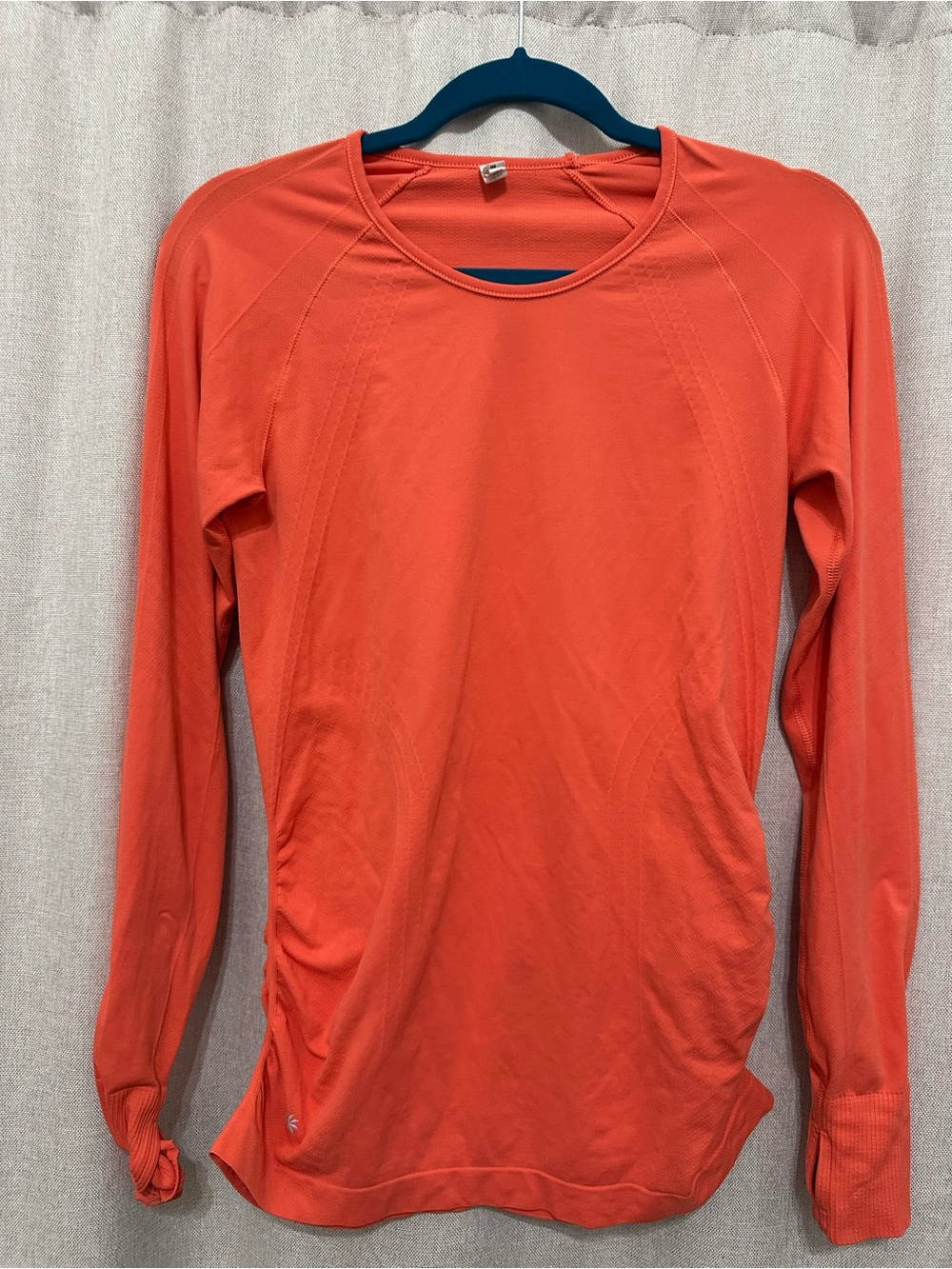 Athleta Long Sleeve Performance Top size medium
